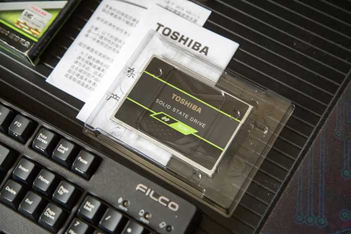 固态硬盘竟然便宜到这样了？东芝(TOSHIBA) TR200 480GB测评体验